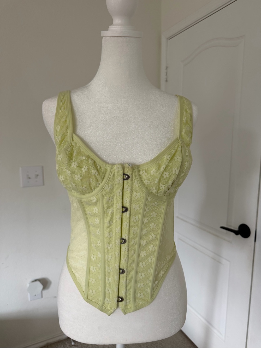 Lace Underwire Corset Bustier in Light Green